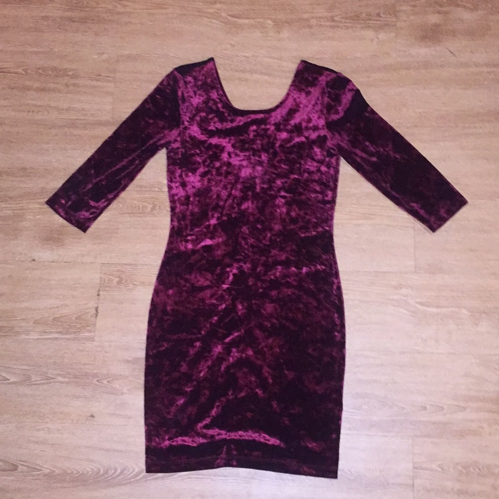 Crushed velvet bodycon dress
